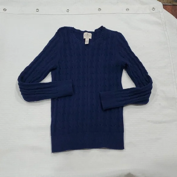 St john"s Bay lot Cable Knit Sweaters - Red and Blue - Picture 2 of 8